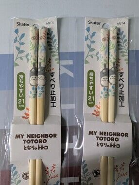 Set Of Two New Totoro Chopsticks 21 Cm - White Design